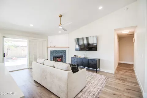 5241 Elena Cir, Mesa, AZ 85206 photo 18