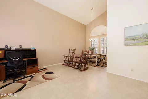 Dining - 4183 E Cholla Canyon Dr, Phoenix, AZ 85044 photo 3 of 3