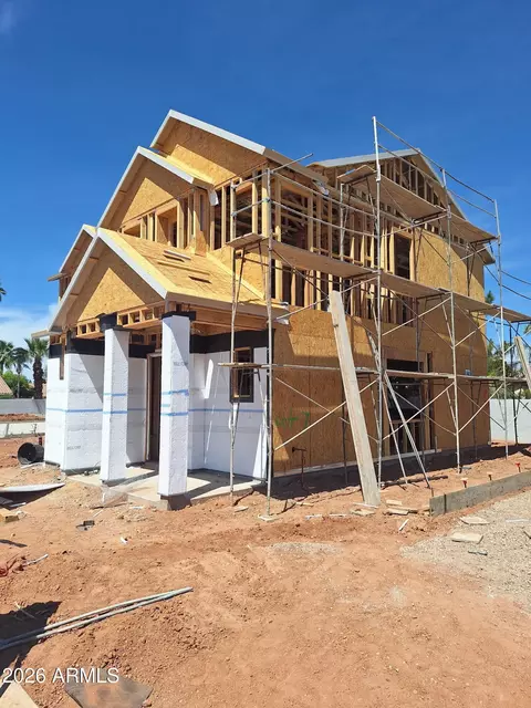 Exterior - 2346 E Stephens Ct, Gilbert, AZ 85296 photo 2 of 11