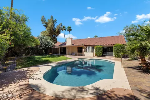 Exterior - 3907 E Coconino St, Phoenix, AZ 85044 photo 4 of 12