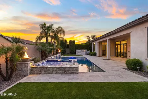 Exterior - 2537 E Turnberry Dr, Gilbert, AZ 85298 photo 18 of 30