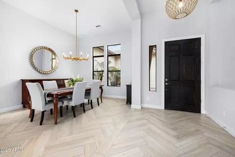 Dining - 2537 E Turnberry Dr, Gilbert, AZ 85298 photo 1 of 3