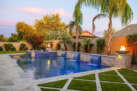 Exterior - 2537 E Turnberry Dr, Gilbert, AZ 85298 photo 20 of 30