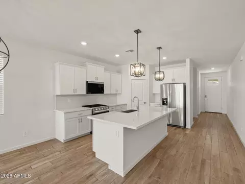 2391 Enantio Rd, San Tan Valley, AZ 85143