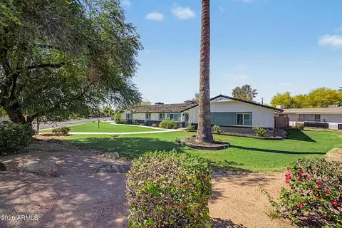 Exterior - 1501 W Dunlap Ave, Phoenix, AZ 85021 photo 6 of 12