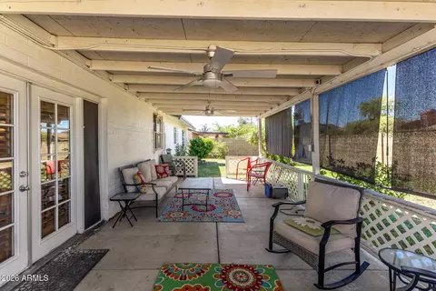 Exterior - 4208 N 79th Ave, Phoenix, AZ 85033 photo 5 of 9
