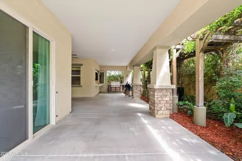 Exterior - 9603 E Theia Dr, Mesa, AZ 85212 photo 9 of 14