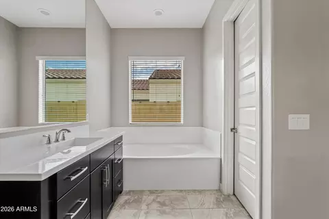 Bath - 9603 E Theia Dr, Mesa, AZ 85212 photo 1 of 5