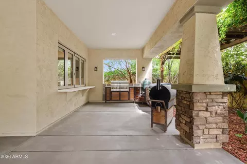 Exterior - 9603 E Theia Dr, Mesa, AZ 85212 photo 7 of 14