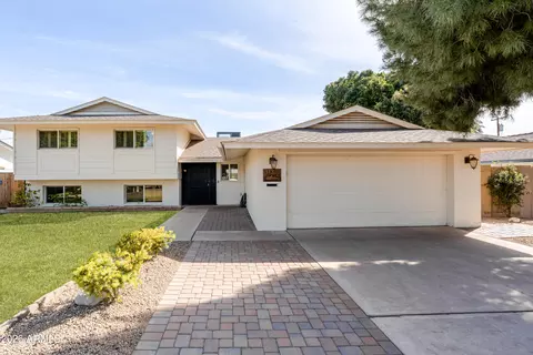 313 El Caminito Dr, Phoenix, AZ 85020
