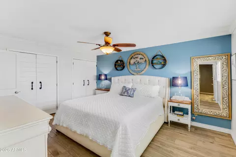 Bedroom - 313 El Caminito Dr, Phoenix, AZ 85020 photo 2 of 7