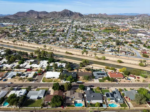 View/Area - 313 El Caminito Dr, Phoenix, AZ 85020 photo 5 of 5