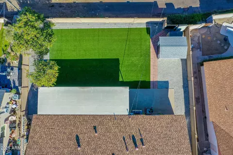 View/Area - 3010 E Yucca St, Phoenix, AZ 85028 photo 6 of 6