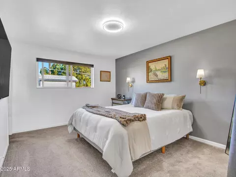 Bedroom - 3010 E Yucca St, Phoenix, AZ 85028 photo 1 of 5