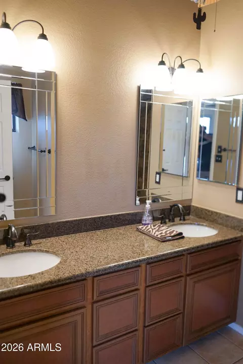 60 W Melody Dr, Gilbert, AZ 85233 photo 27