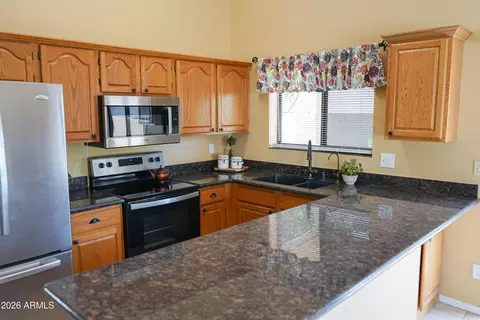 60 W Melody Dr, Gilbert, AZ 85233 photo 17