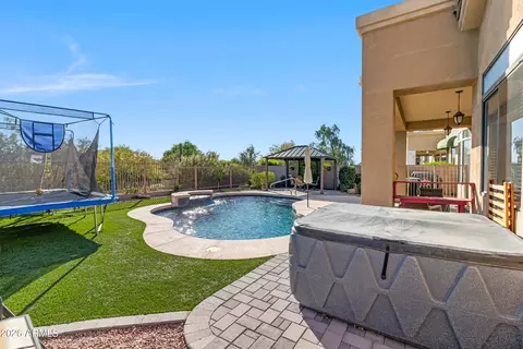 Exterior - 5219 E Hashknife Rd, Phoenix, AZ 85054 photo 3 of 7