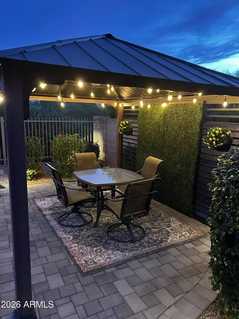 Exterior - 5219 E Hashknife Rd, Phoenix, AZ 85054 photo 6 of 7