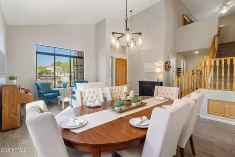 Dining - 5219 E Hashknife Rd, Phoenix, AZ 85054 photo 2 of 2