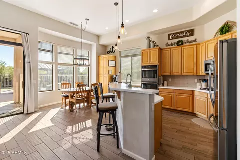 Kitchen - 5219 E Hashknife Rd, Phoenix, AZ 85054 photo 1 of 2