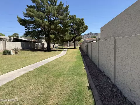 Exterior - 1148 E Cheryl Dr, Phoenix, AZ 85020 photo 5 of 5