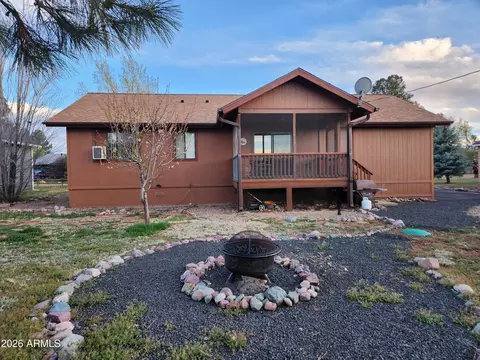 Exterior - 2214 Sitgreaves Dr, Overgaard, AZ 85933 photo 3 of 5