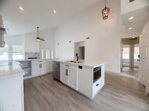 Kitchen - 5959 E Teton Cir, Mesa, AZ 85215 photo 5 of 5