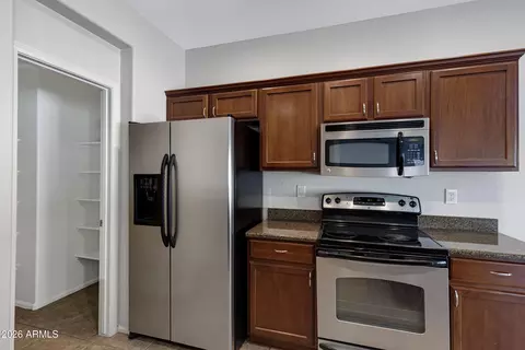 Kitchen - 4280 E Bruce Ct, Gilbert, AZ 85234 photo 3 of 3