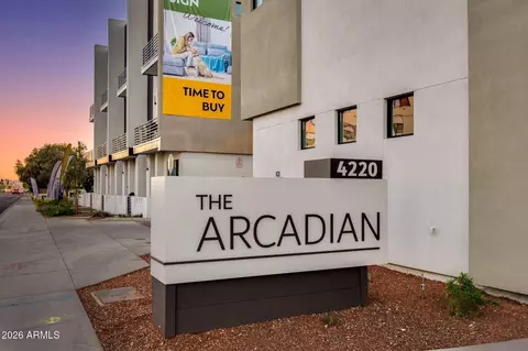 4220 N 32nd St #14, Phoenix, AZ 85018