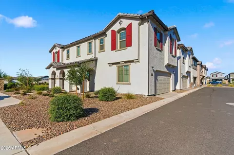43265 N Plum St, San Tan Valley, AZ 85140