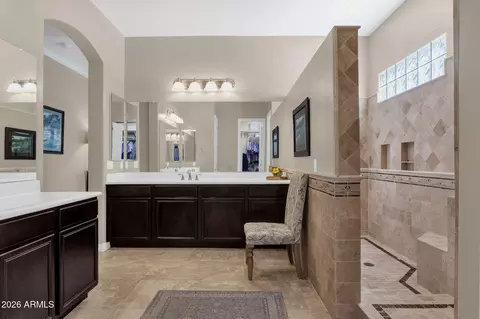 Bath - 2736 E Powell Way, Gilbert, AZ 85298 photo 3 of 6
