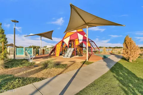 View/Area - 2736 E Powell Way, Gilbert, AZ 85298 photo 5 of 8