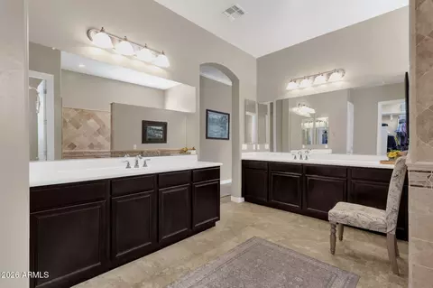Bath - 2736 E Powell Way, Gilbert, AZ 85298 photo 2 of 6