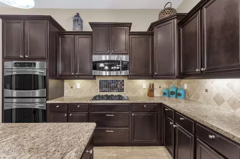 Kitchen - 2736 E Powell Way, Gilbert, AZ 85298 photo 4 of 5