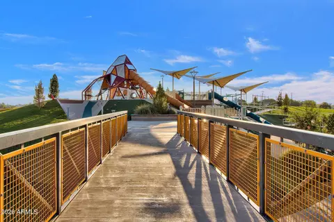 View/Area - 2736 E Powell Way, Gilbert, AZ 85298 photo 2 of 8