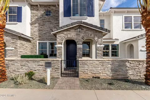 13975 W Luke 107 Pkwy, Surprise, AZ 85374