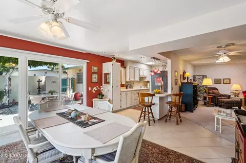 10526 W Highwood Ln, Sun City, AZ 85373
