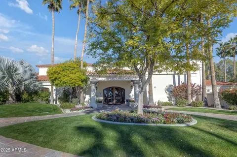 Exterior - 1333 N Cliffside Dr, Gilbert, AZ 85234 photo 15 of 20