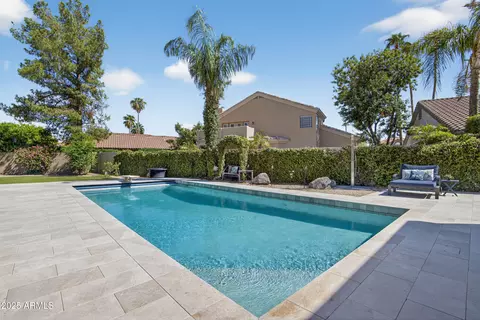 Exterior - 1333 N Cliffside Dr, Gilbert, AZ 85234 photo 8 of 20