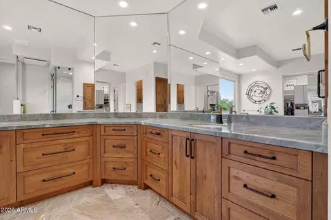 Bath - 8540 E Mcdowell Rd #117, Mesa, AZ 85207 photo 2 of 10