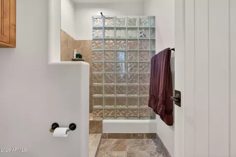 Bath - 8540 E Mcdowell Rd #117, Mesa, AZ 85207 photo 9 of 10