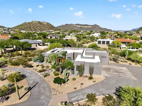 View/Area - 8540 E Mcdowell Rd #117, Mesa, AZ 85207 photo 3 of 17