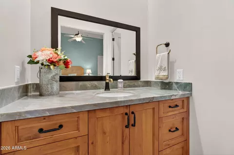 Bath - 8540 E Mcdowell Rd #117, Mesa, AZ 85207 photo 8 of 10