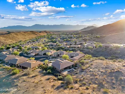 View/Area - 549 E Mountain Sage Dr, Phoenix, AZ 85048 photo 3 of 8