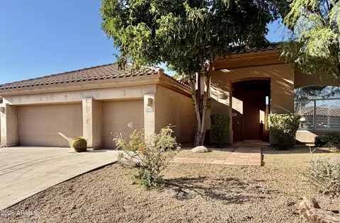 9042 E Paraiso Dr, Scottsdale, AZ 85255