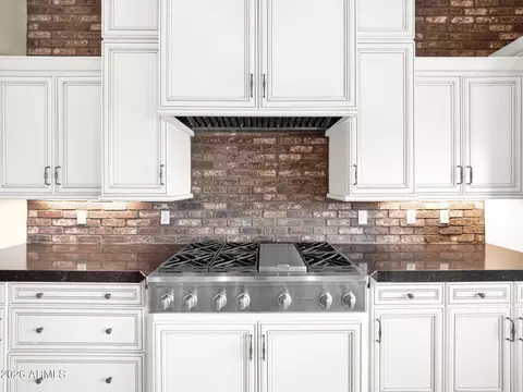 Kitchen - 8925 E Rosedale Cir, Mesa, AZ 85207 photo 5 of 5