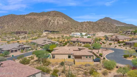 View/Area - 8925 E Rosedale Cir, Mesa, AZ 85207 photo 4 of 5
