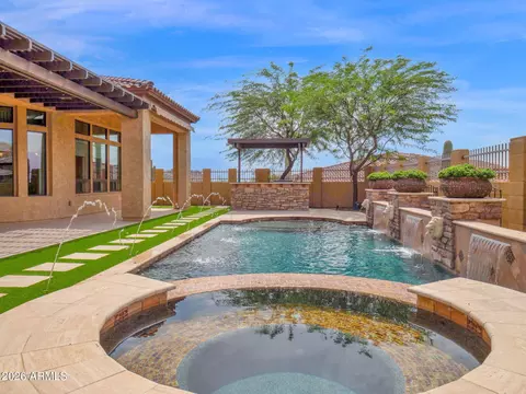 Exterior - 8925 E Rosedale Cir, Mesa, AZ 85207 photo 16 of 19