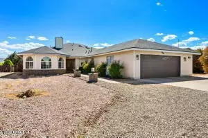8869 E Volcano Dr, Prescott Valley, AZ 86314