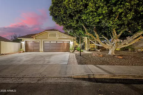 5424 W Tonto Rd, Glendale, AZ 85308